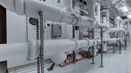 Nederlandse industrie groeit door AI en aanleg voorraden