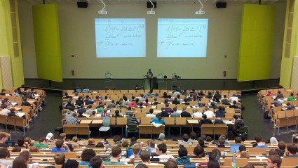 Accountantskantoren bij studenten minder interessante werkgever